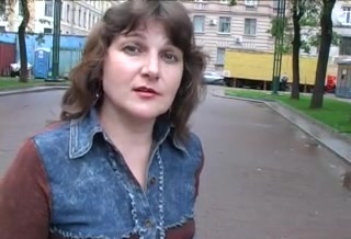 Так все-таки кассирша или порно звезда? Решать только вам